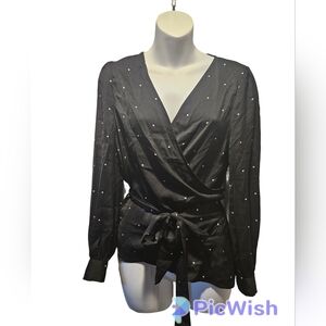 Stella & Dot wrap shirt. Small. Black/White
